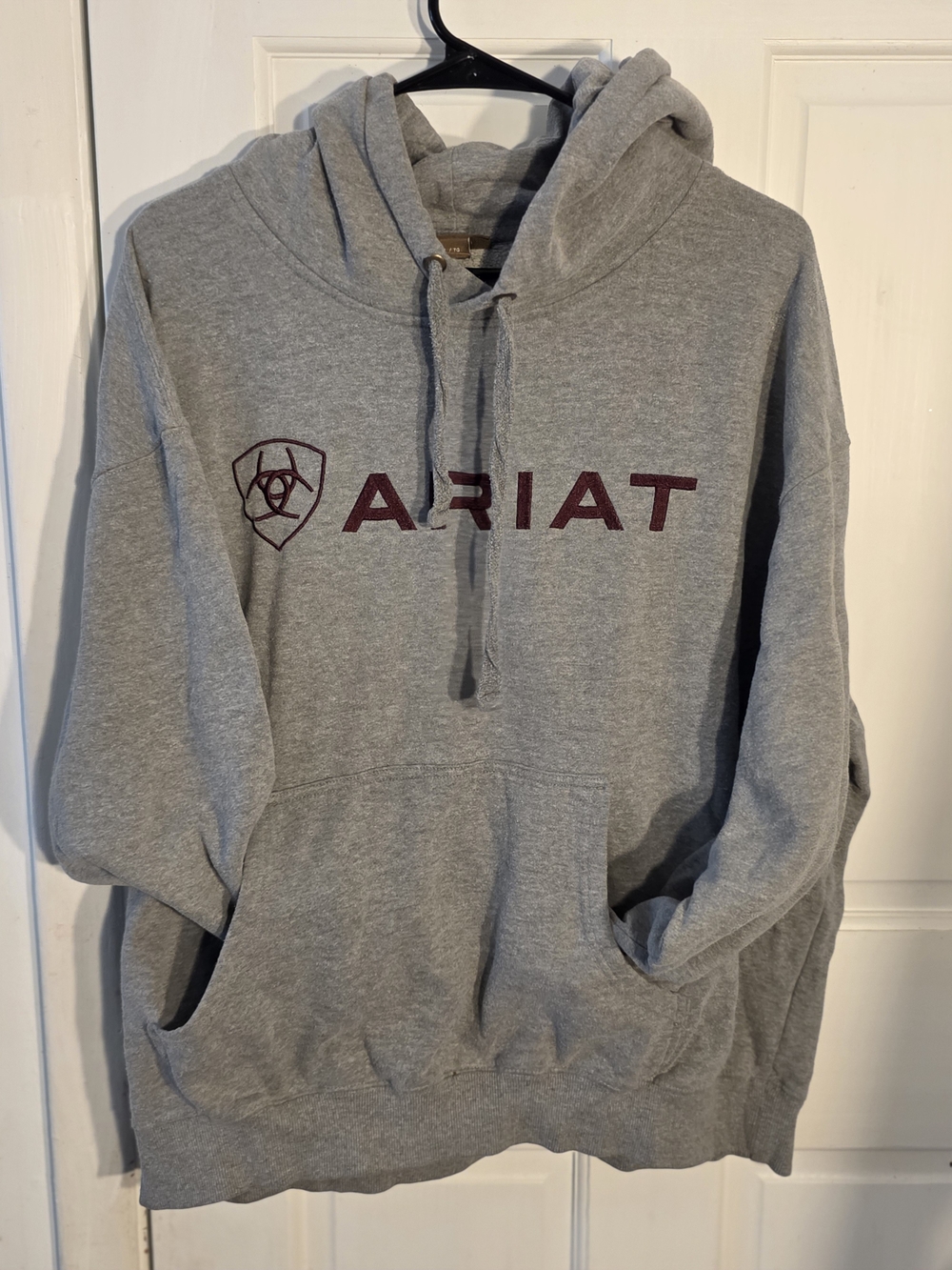 Ariat Gray Sweatshirt with Maroon Emblem